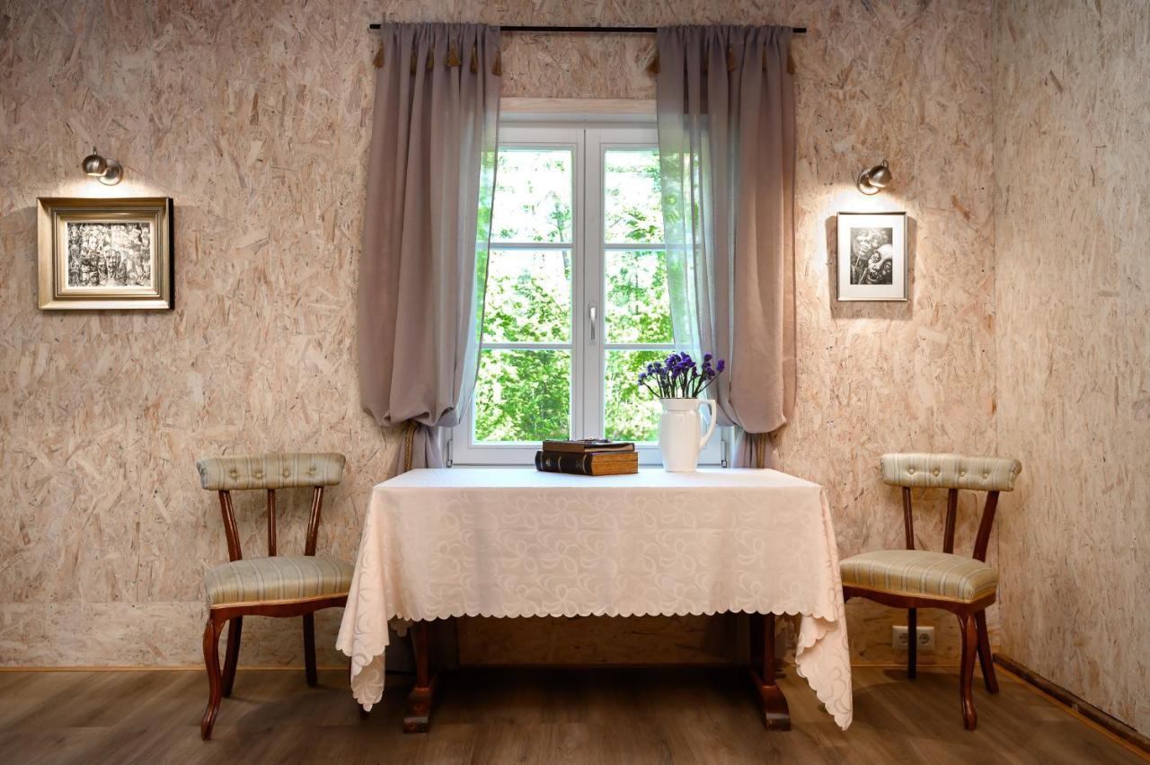 Hotel Uki Puhkekuela Pärnu Esterno foto