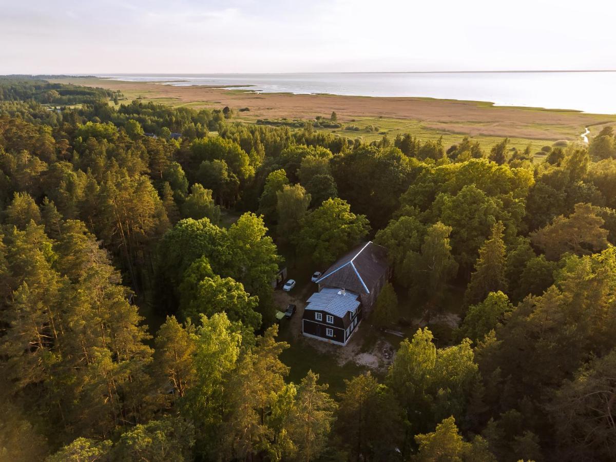 Hotel Uki Puhkekuela Pärnu Esterno foto